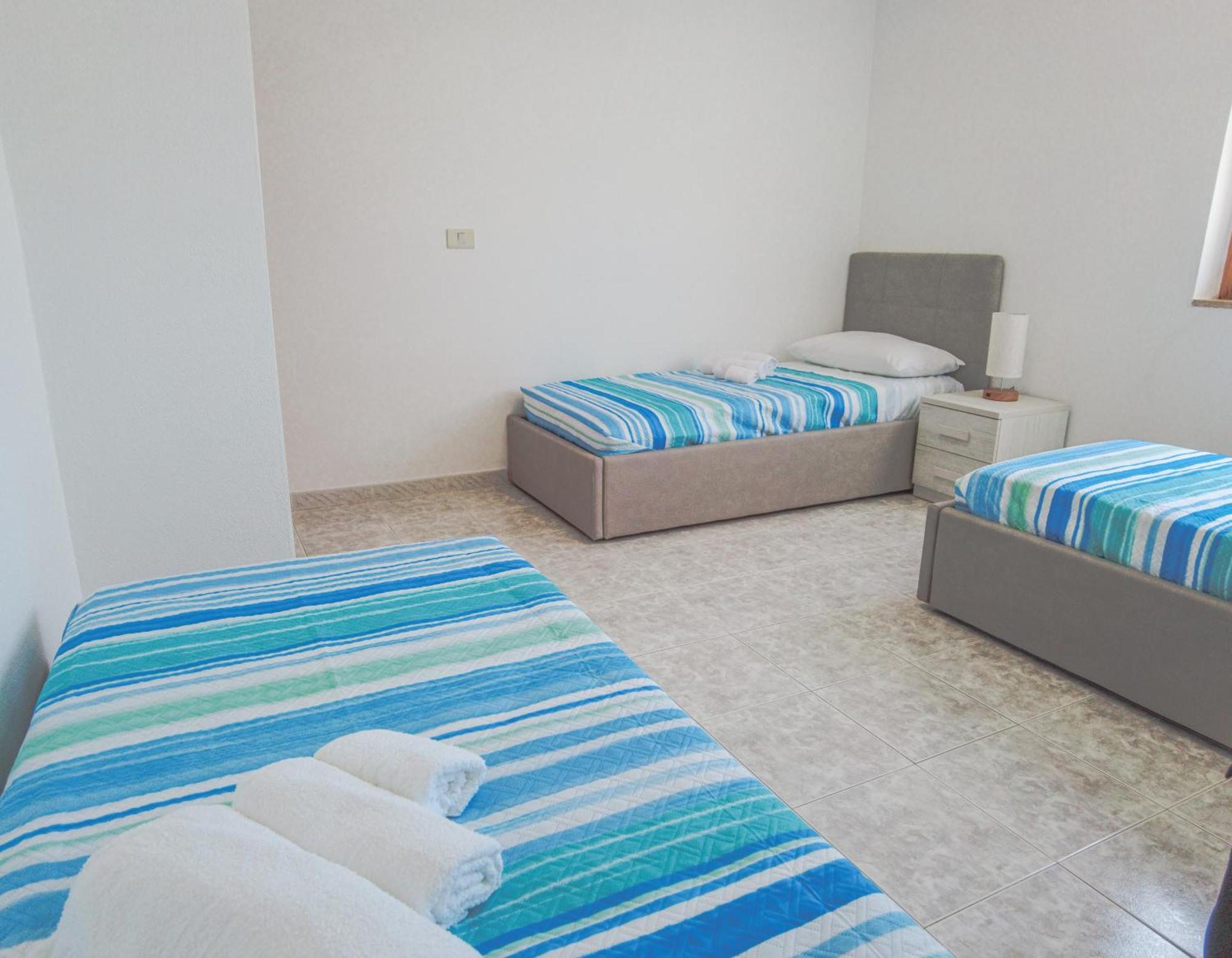 Budget Beds Alguer Exterior foto