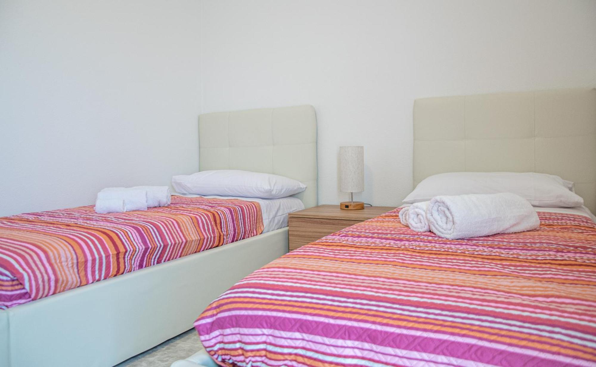 Budget Beds Alguer Exterior foto